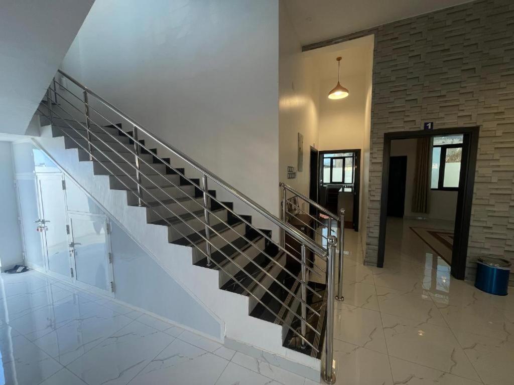 Tiwi Pearl Hotel เซอ ภายนอก รูปภาพ
