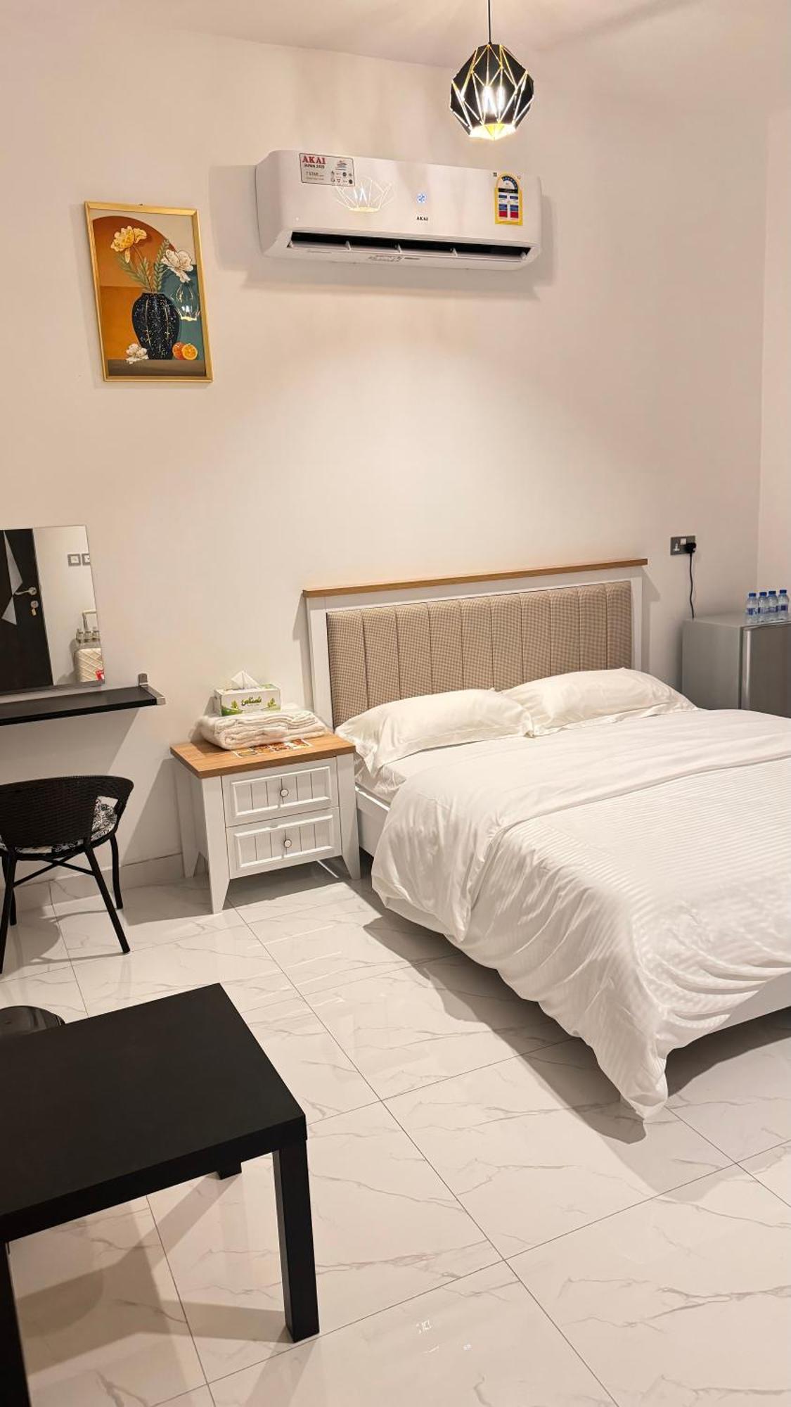 Tiwi Pearl Hotel เซอ ภายนอก รูปภาพ